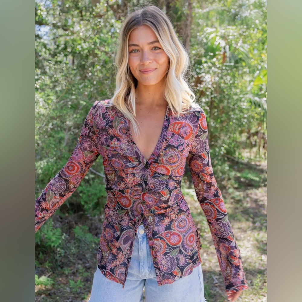Natural Life Carina Mesh Top Black Sketched Paisley Long Sleeve Size XS NWT - Picture 1 of 9